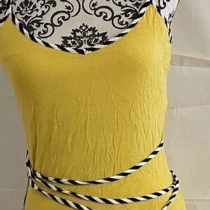NWT! Bebe Yellow Contrast Trim Maxi Dress Medium  Exceptional